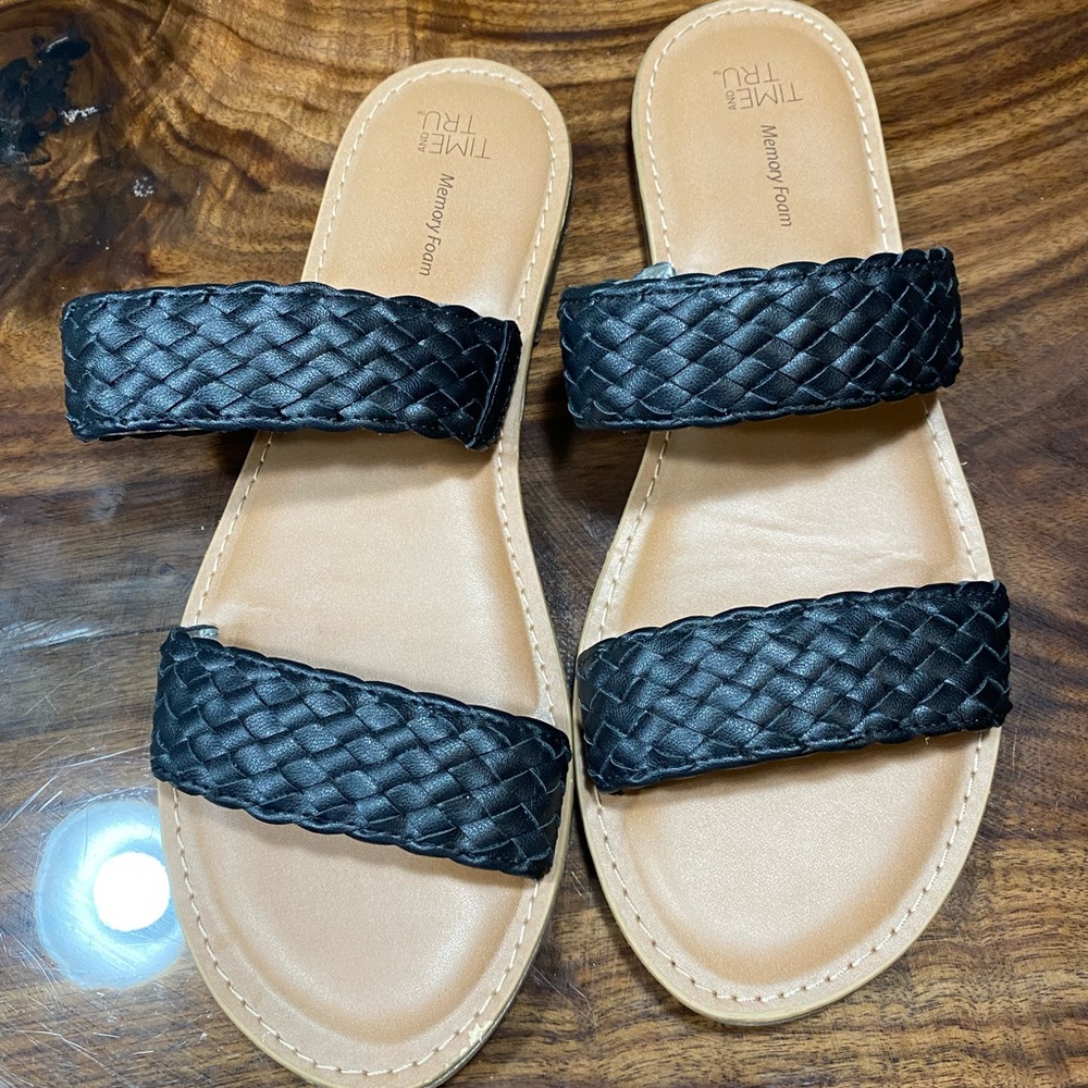 Time and Tru Black Braided Sandals